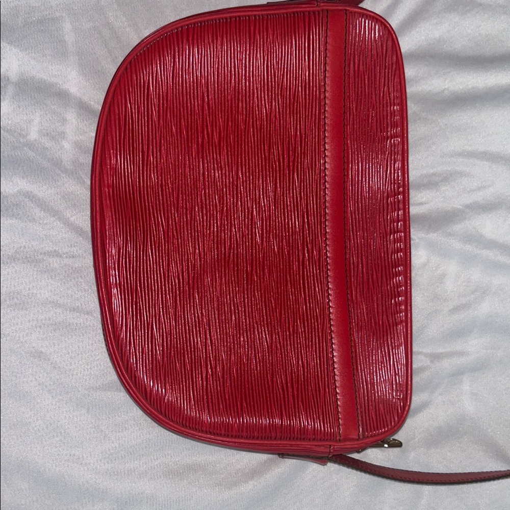 AUTHENTIC Vintage Louis Vuitton Epi Jeune Fille MM Crossbody Bag Red V.I.0960 - Picture 3 of 8
